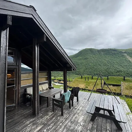 Cozy And Family-friendly Mountain Feriehus *